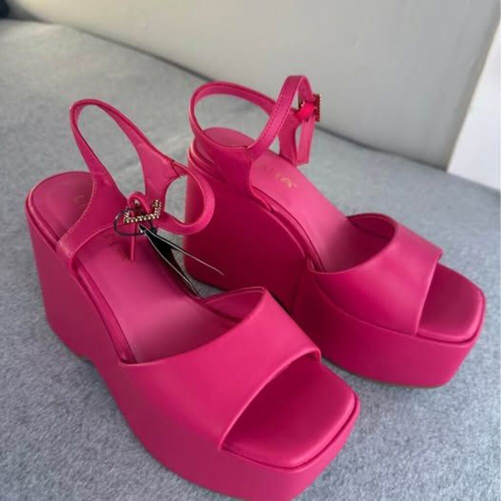 Pink Chunky Platform Heels Womens Size 6.5 Ankle Strap New